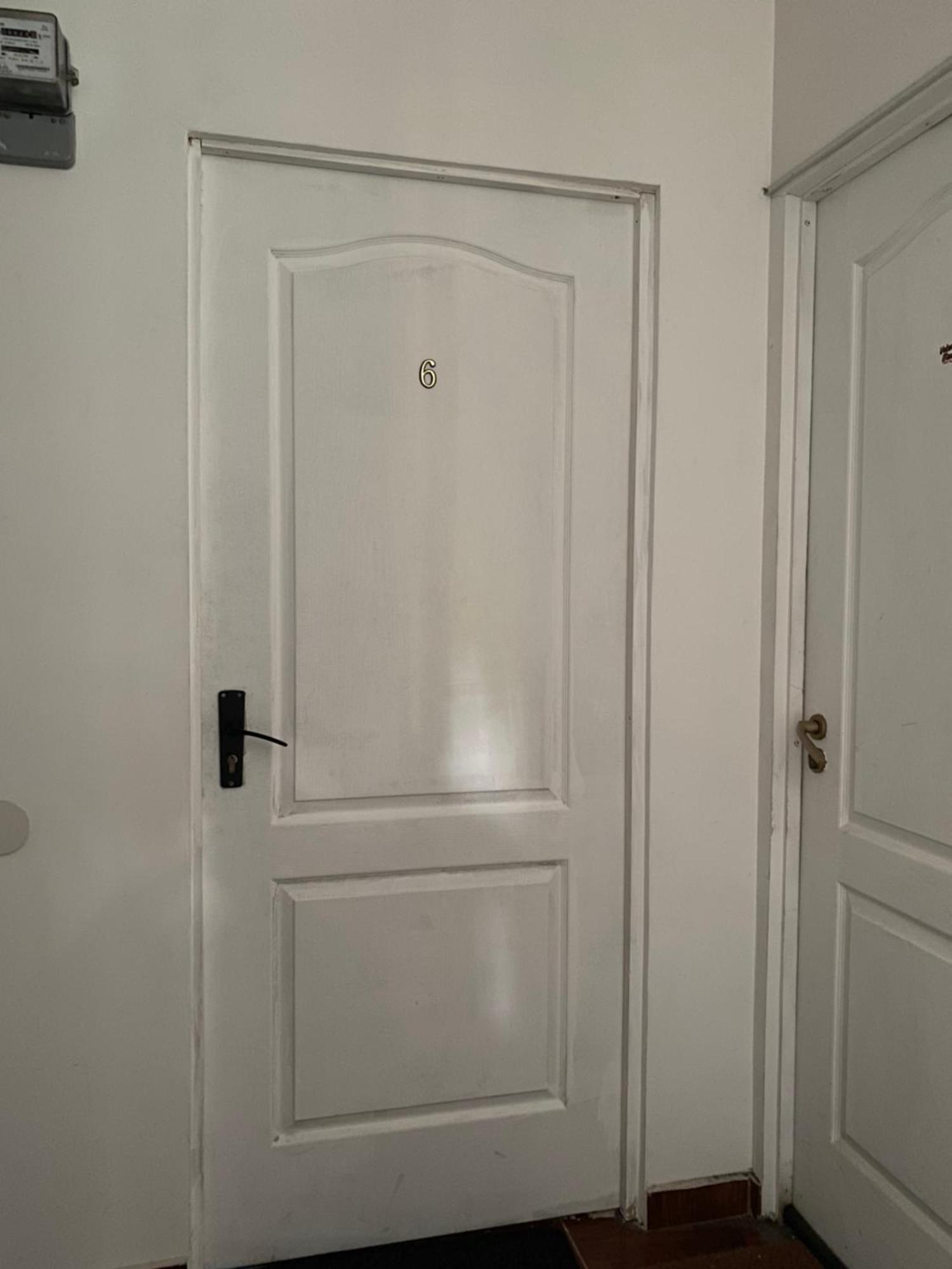 Steve Rooms Iasi Luaran gambar