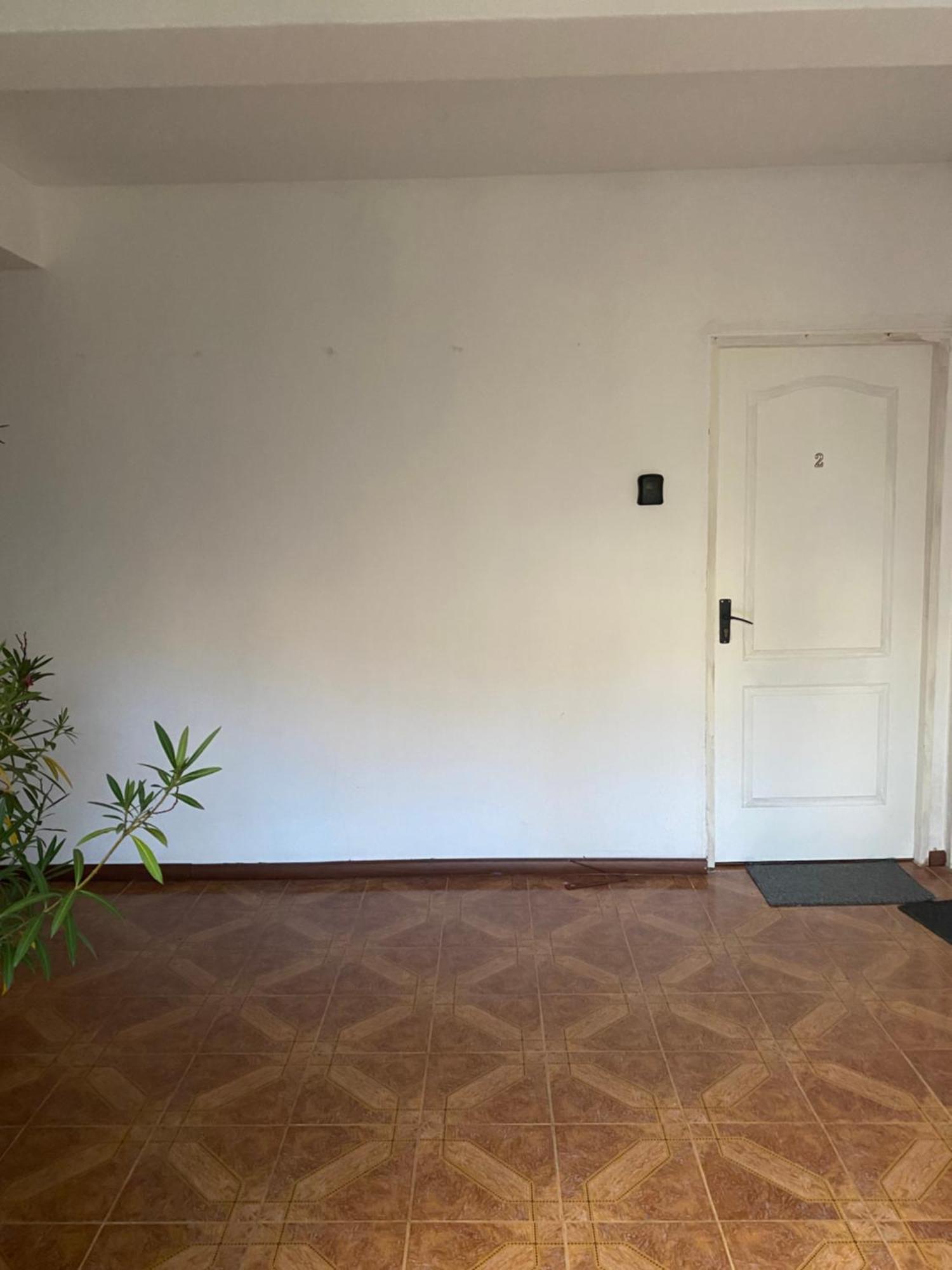 Steve Rooms Iasi Bilik gambar